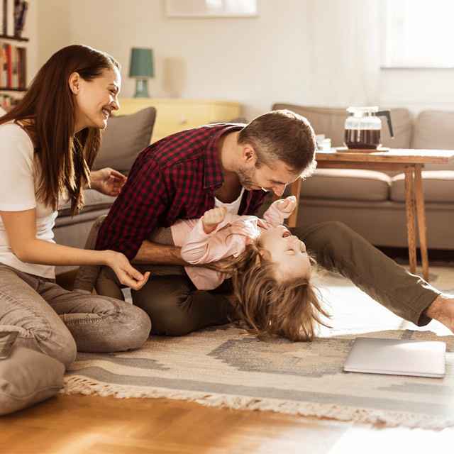 Família a desfrutar da vida